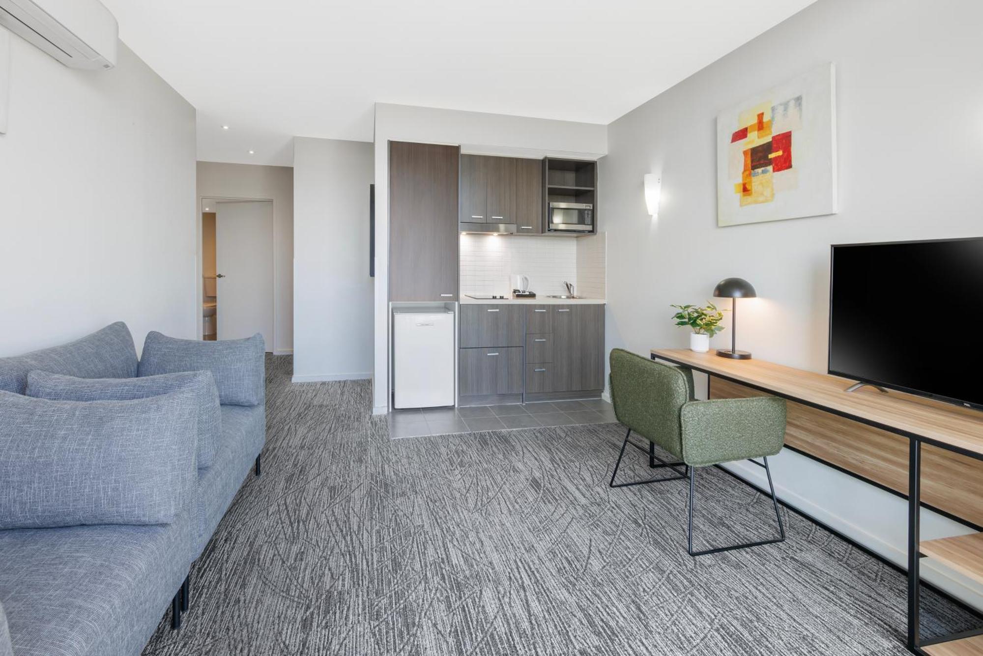 Quest Aparthotel