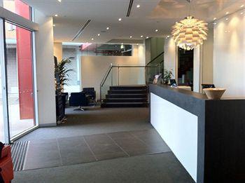 Aparthotel Quest 4*